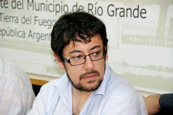Héctor Garay participó activamente en la reunión realizada en el Concejo Deliberante.