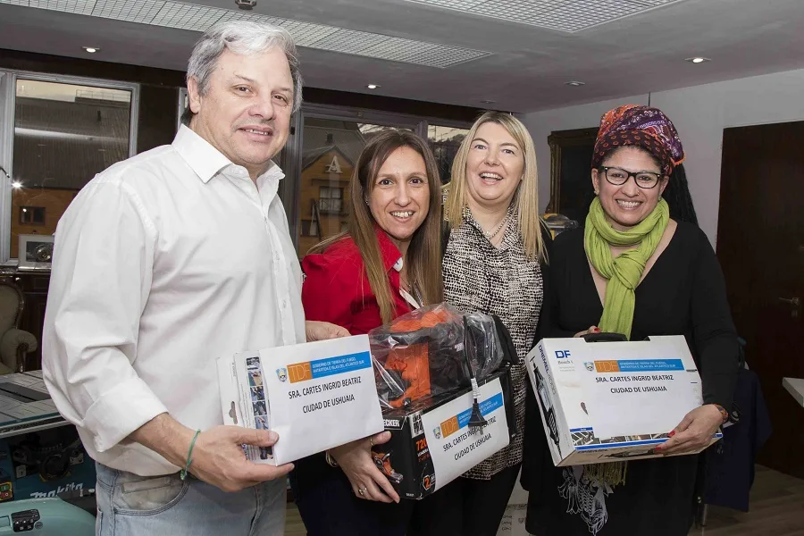 Gobierno entregó maquinaria a emprendedores de Ushuaia
