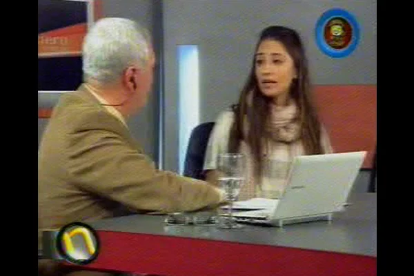 Laura Colazo en su visita a Canal 13 de Río Grande.
