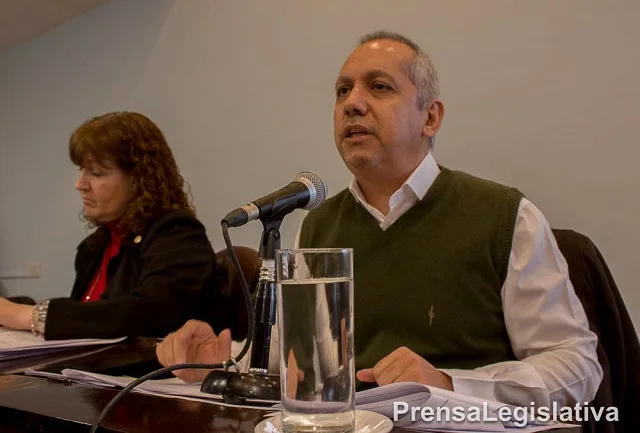 Villegas: El endeudamiento “implicaría una flagrante violación a la Constitución de la Provincia