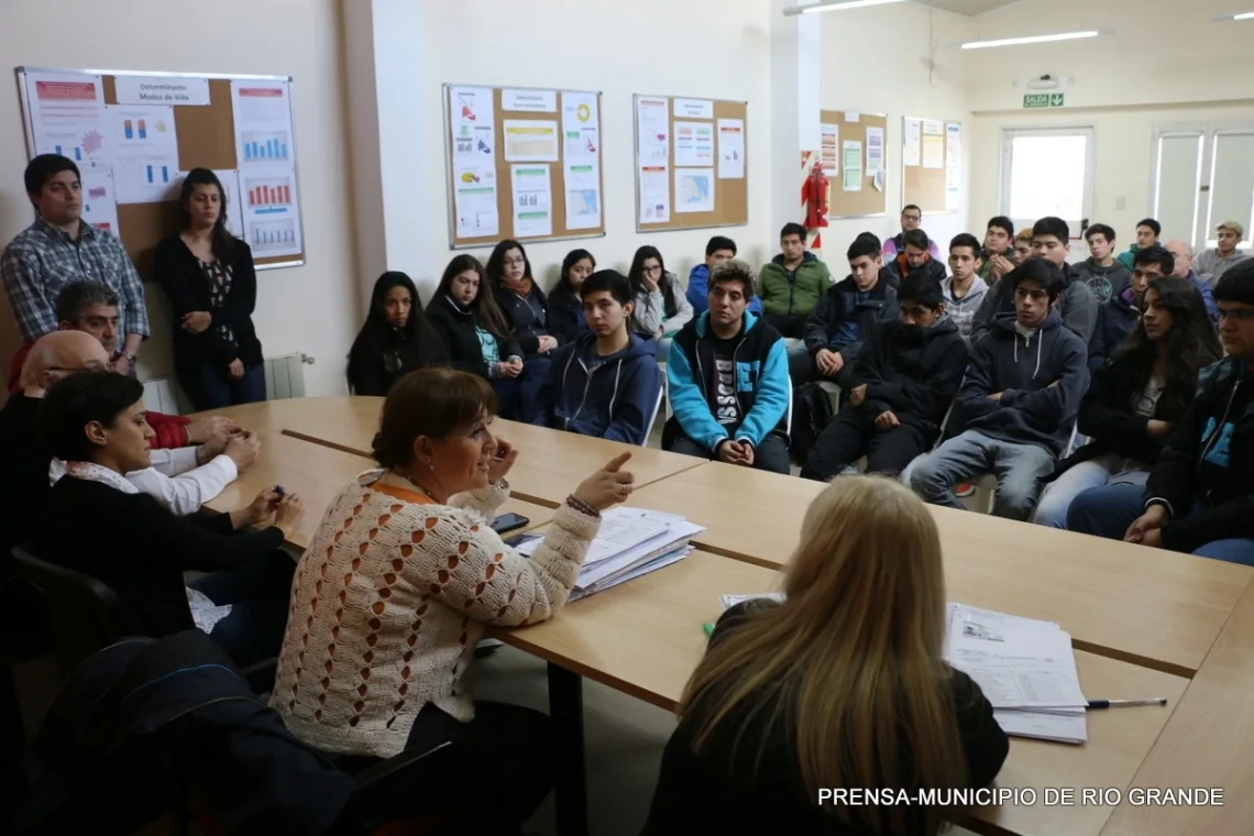 Alumnos del CPET harán pasantías en el Municipio de Río Grande