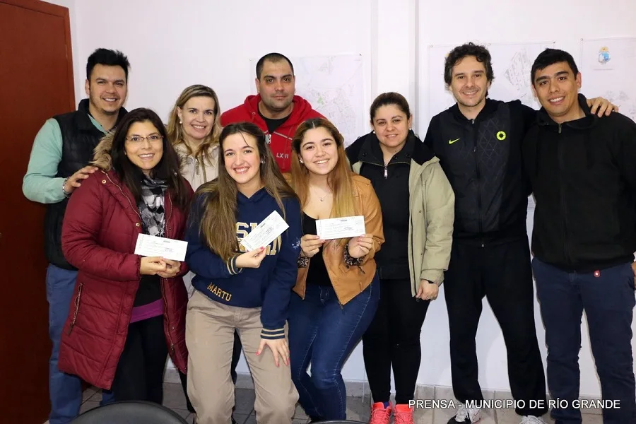 Olimpíadas Estudiantiles 2017: El municipio hizo entrega de los premios