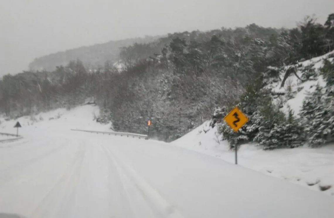 Tierra del Fuego es azotada por un temporal de viento y nieve