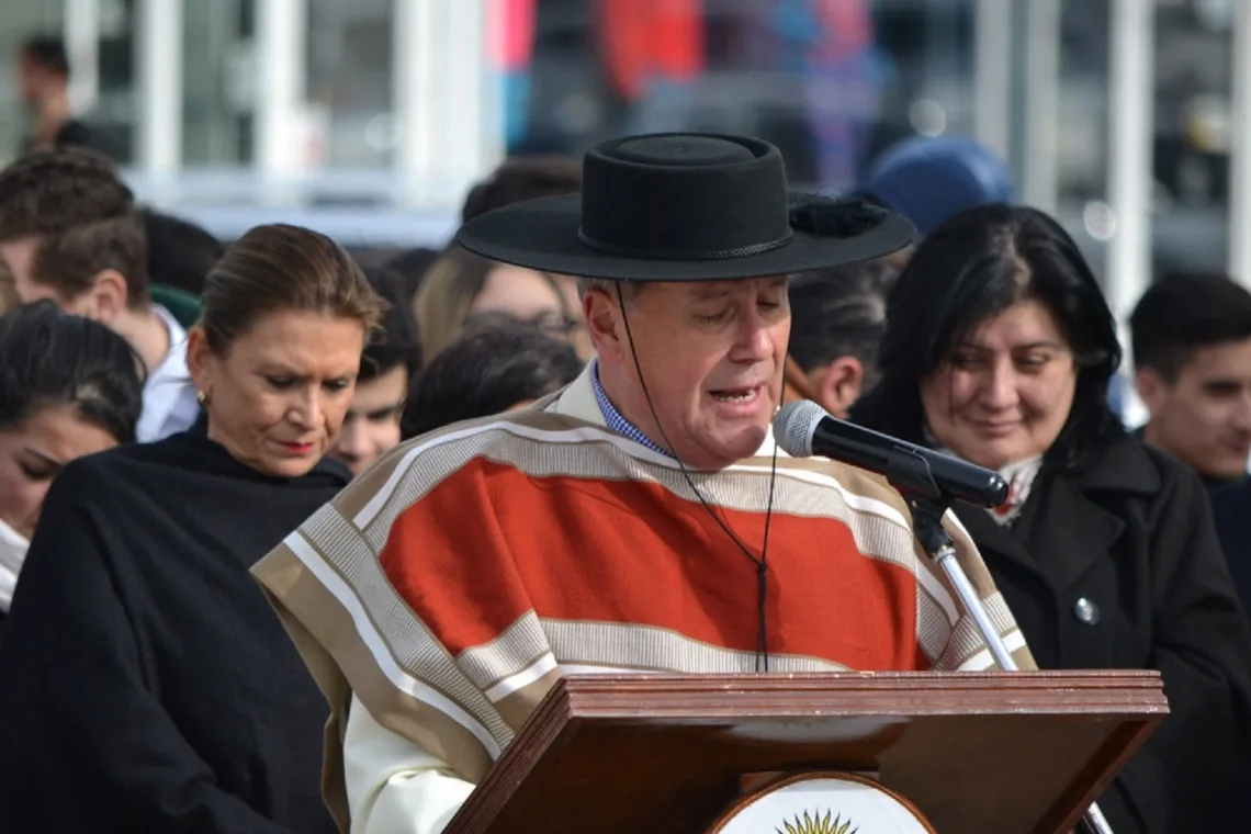 Se llevó a cabo el acto por la Independencia de Chile