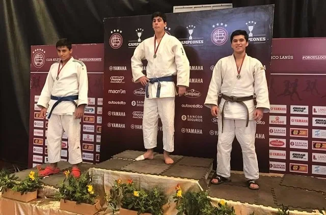  Horacio Miranda (h) es medalla de plata en el Open Judo del Club Lanús