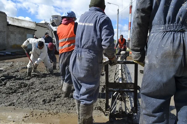 Melella: "Vamos a cumplir con el objetivo de las 200 cuadras pavimentadas"