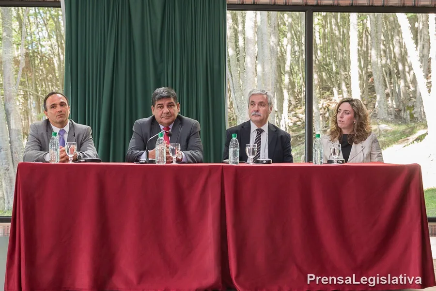 Inauguraron las jornadas Aportes del Derecho Público a los desafíos del siglo XXI