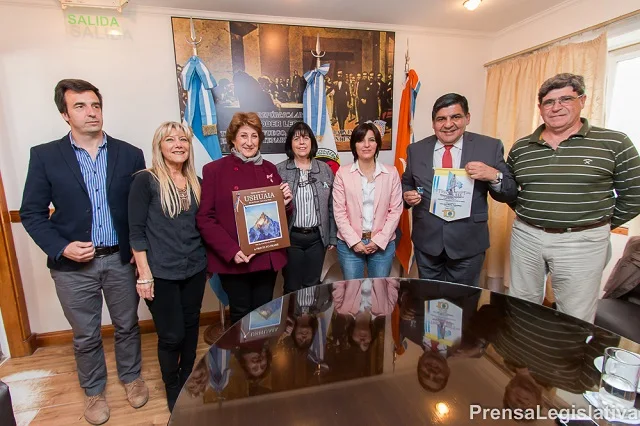 En la Legislatura, presentaron el programa Leones educando 