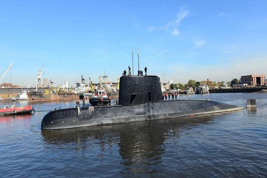  Sigue la búsqueda del submarino: La Armada investiga nuevo contacto
