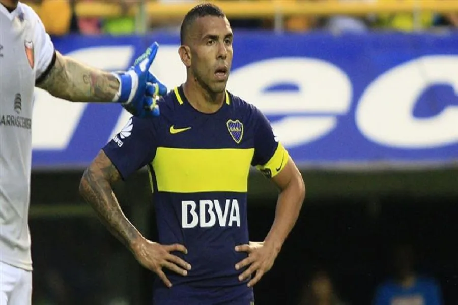 Tevez quedó a un paso de volver Boca pero lo condenan en las redes sociales