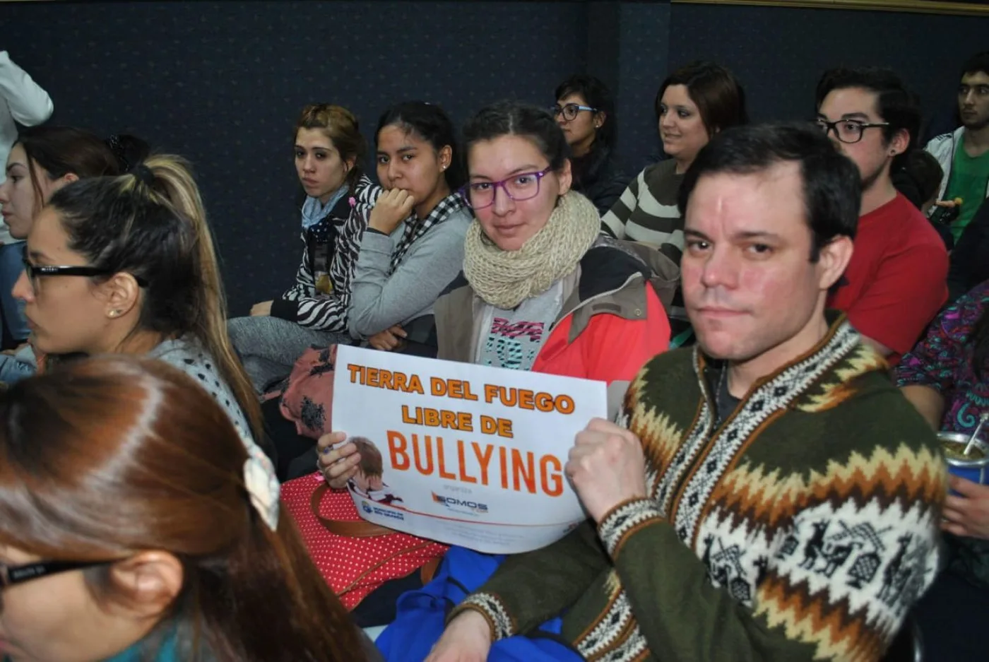 Se realizó la charla debate "Tierra del Fuego libre de Bullying"
