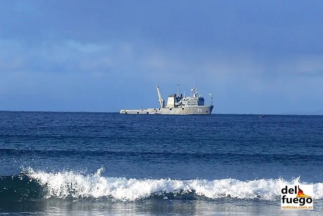 El buque Islas Malvinas se suma a la búsqueda del ARA San Juan