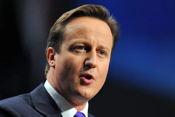 David Cameron adelató un festejo