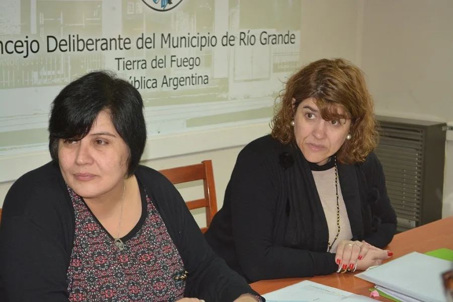 Las Concejales González y Mora de la ciudad de Río Grande expresan que: