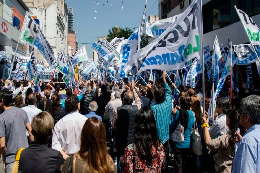 Bancarios anunciaron medidas de fuerza para la semana próxima