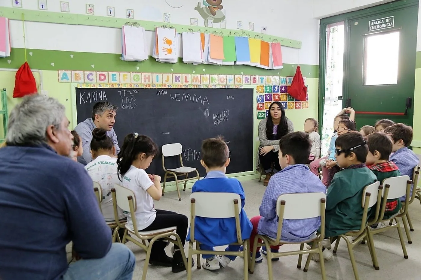 Rossi disfruto de una jornada de aprendizaje con alumnos del Jardín 16.