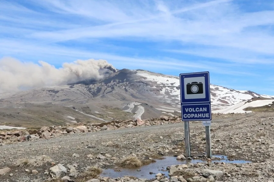 La patagonia en alerta amarilla por el volcán Copahue