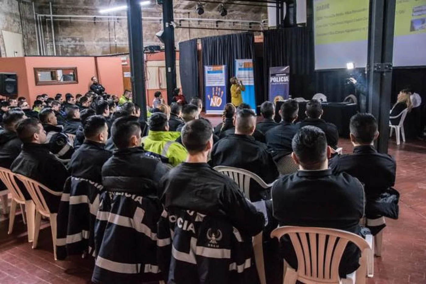 Agentes de la policia provincial fueron capacitados en perspectiva de género