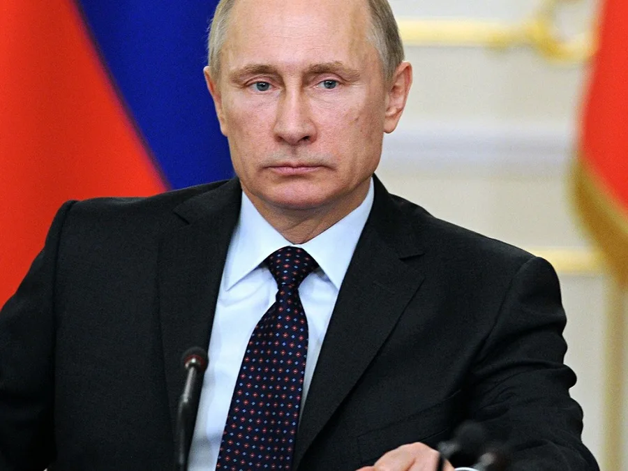  Rusia expulsa a embajadores de más de treinta países 