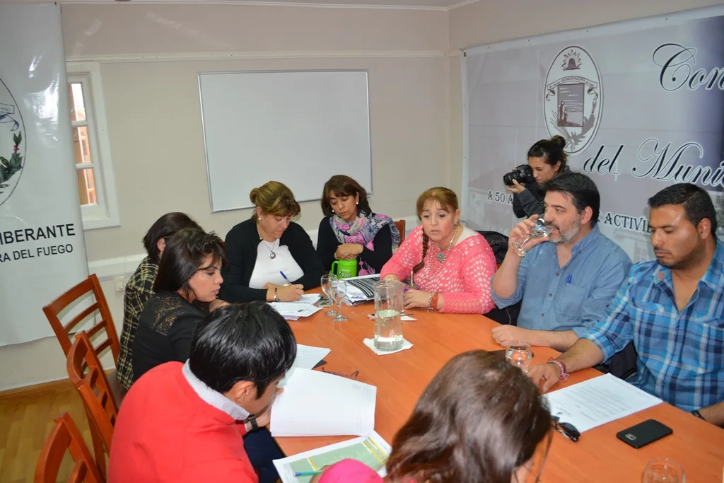 Concejales se reunieron con la secretaria de Obras Públicas del Municipio