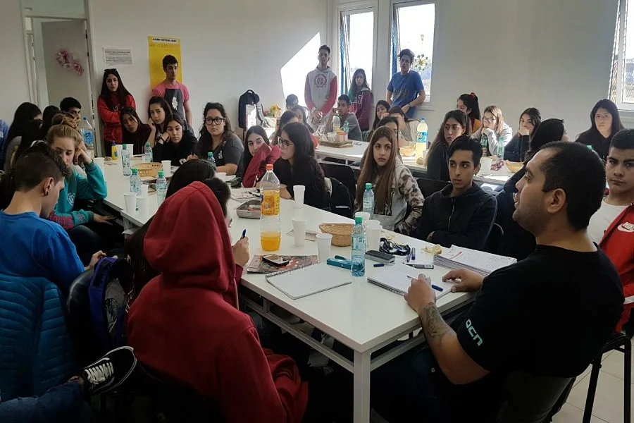 Olimpíadas Estudiantiles 2018: Encuentro con delegados en la Casa de Jóvenes