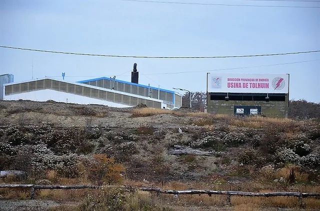 Constantes apagones en Tolhuin generan malestar en los vecinos