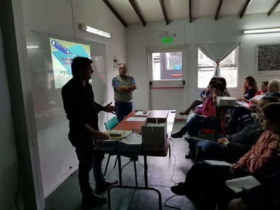 Programa "Yo si Puedo": Capacitan a facilitadores voluntarios de Ushuaia 