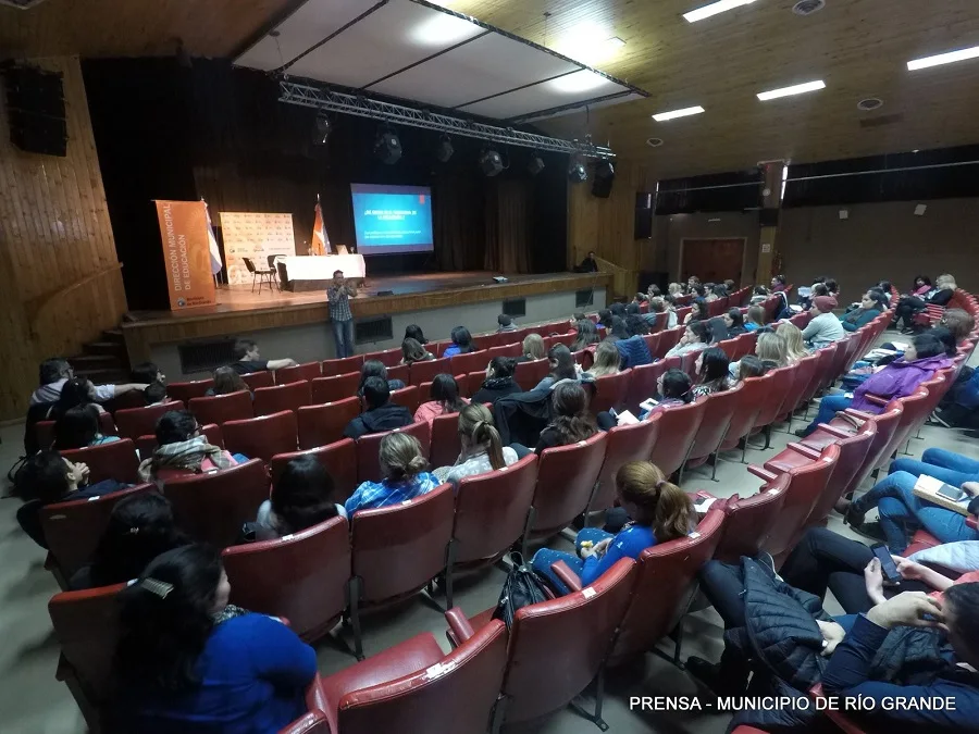 Congreso Internacional Educación e Inclusión desde el Sur: Inició el segundo ciclo de Conferencias Abiertas 