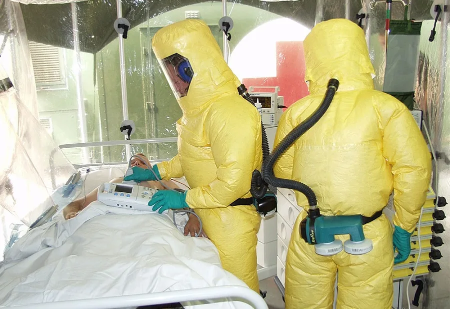 Hay alerta mundial por nuevo brote de Ébola 