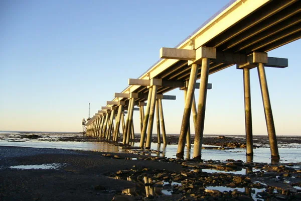 Gobierno pretende reanudar la obra del puerto Caleta La Misión.