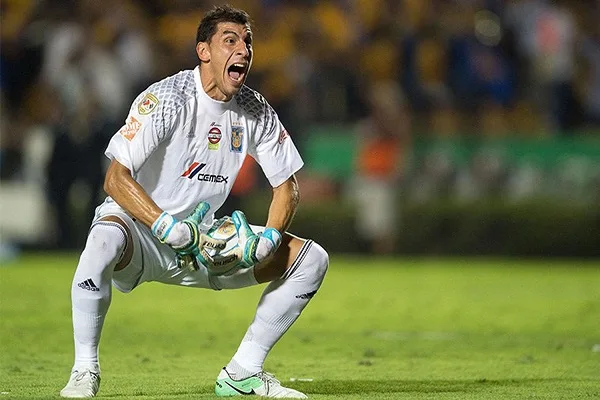 Entra Nahuel Guzmán a la Selección tras la baja de Romero