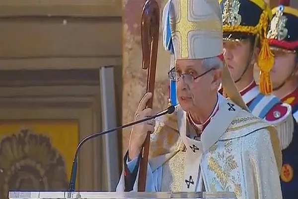 Cardenal Poli: "El primer rol del Estado es cuidar a los débiles, pobres y marginados"