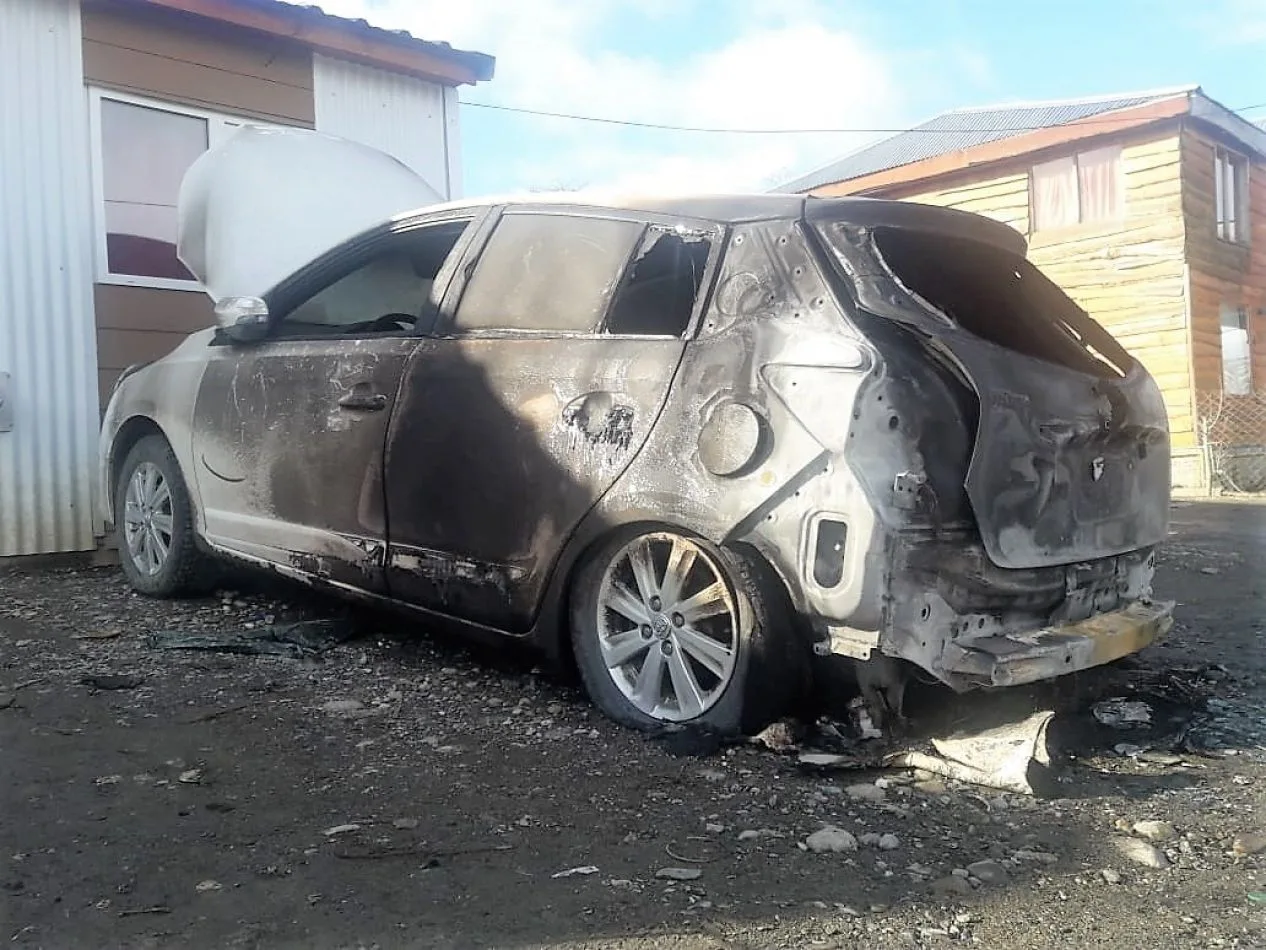 La unidad quedó inutilizada luego del incendio.