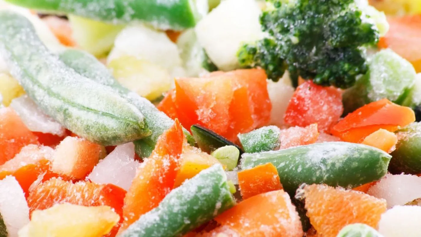 El Ministerio de Salud recomendó no consumir algunos alimentos congelados