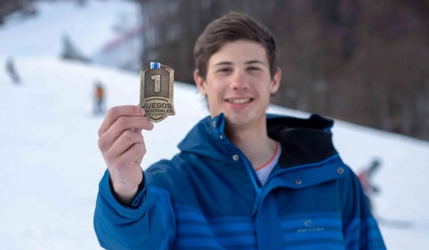 Matías Zuloaga se hizo cargo de su favoritismo y sumó la primera medalla de oro para Tierra del Fuego en modalidad 10 kilómetros