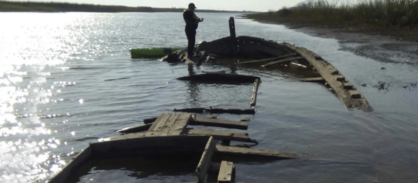 Un pescador halló en el río Paraná un buque hundido en 1921
