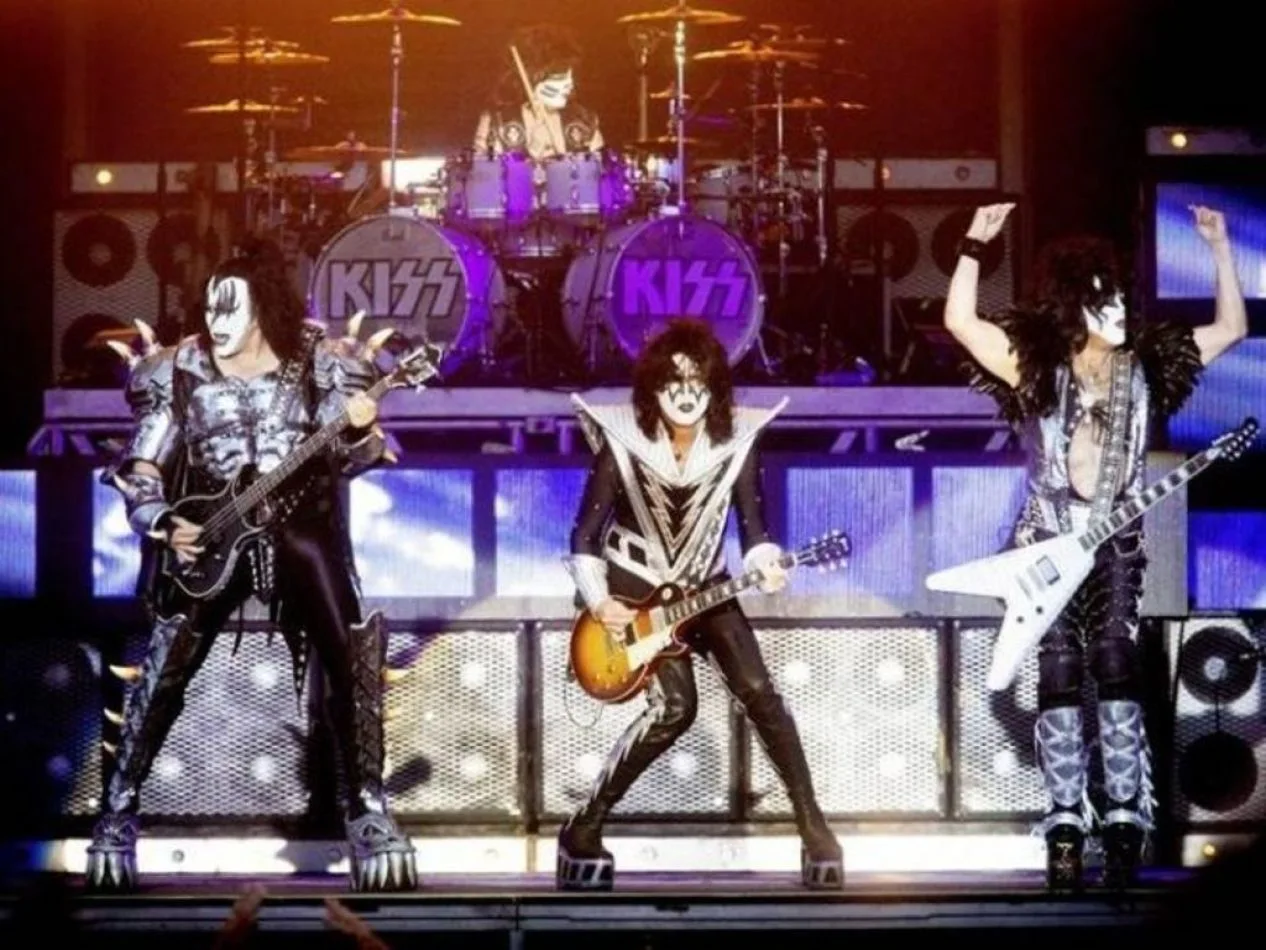 "Kiss" anunció su retiro tras 45 años de carrera