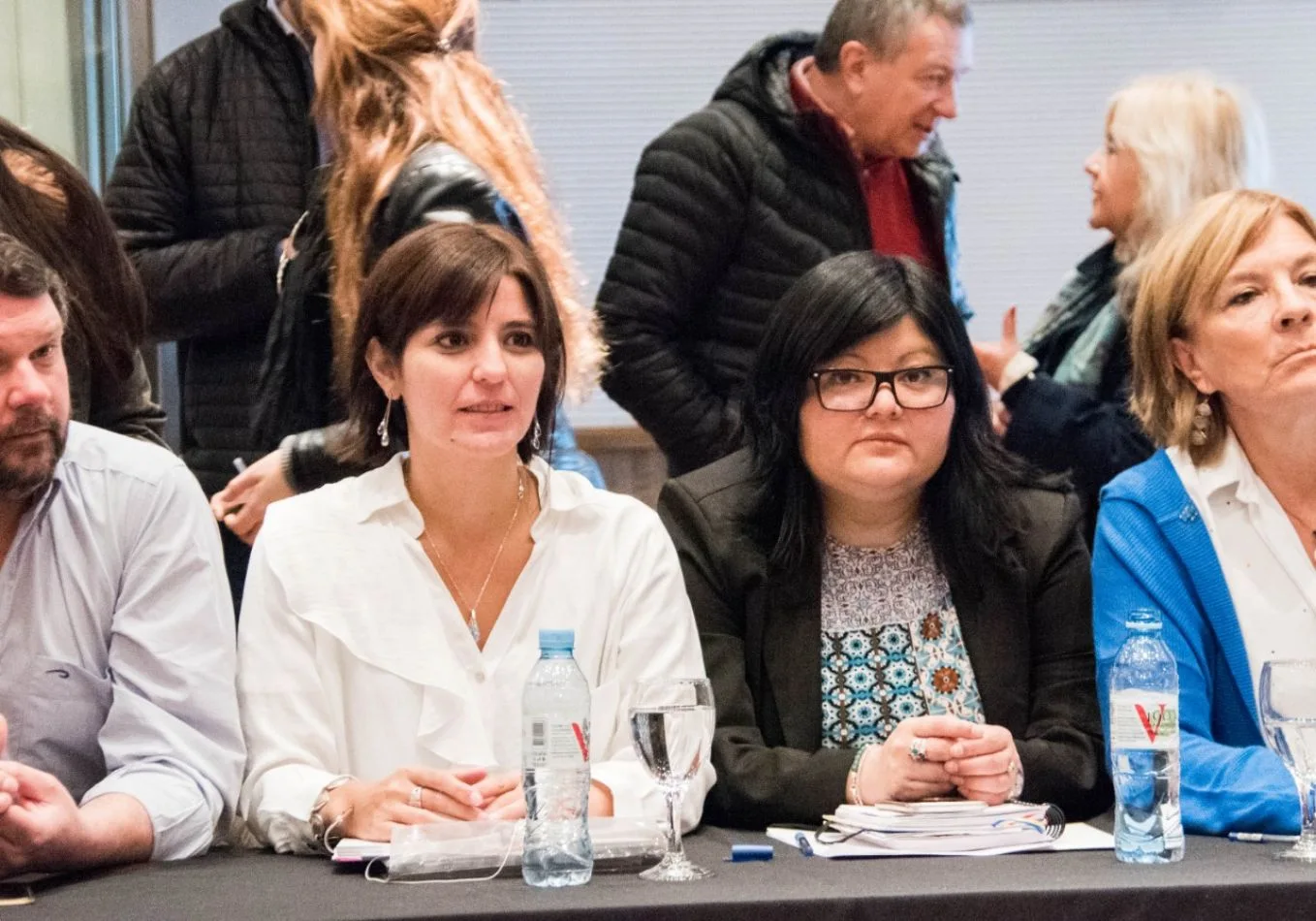 Las legisladoras del FpV/PJ, Angelina Carrasco y Marcela Gómez