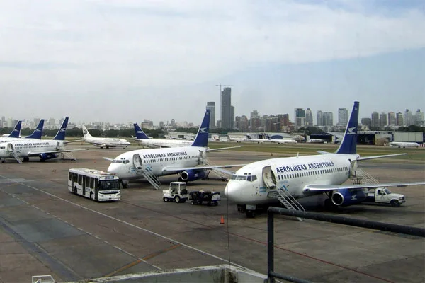 Aerolíneas Argentina estipuló vuelos de emergencia hacia Tierra del Fuego.