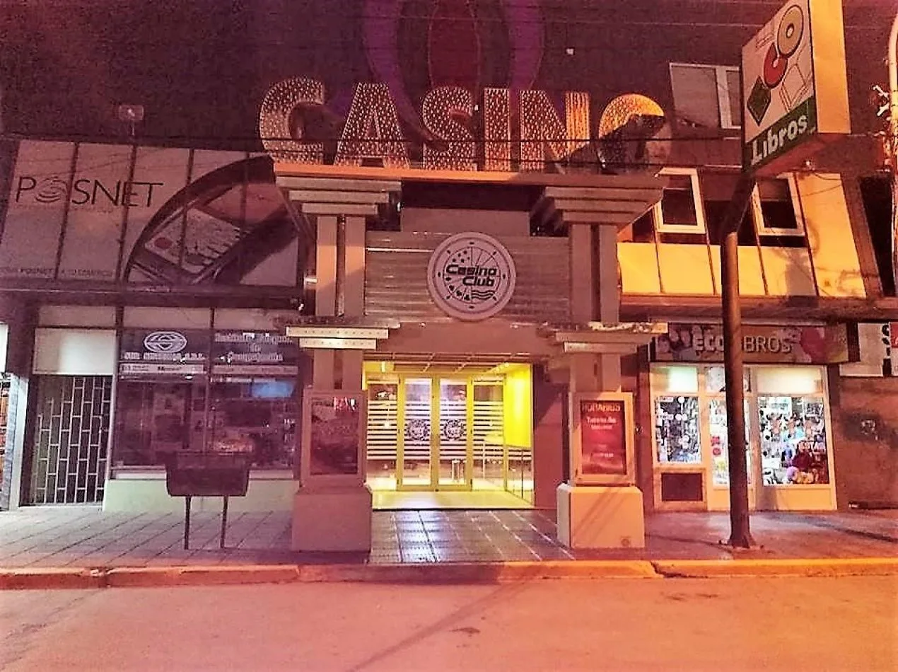 El emblemático Casino de Río Grande cerró sus puertas este viernes 30 de noviembre.