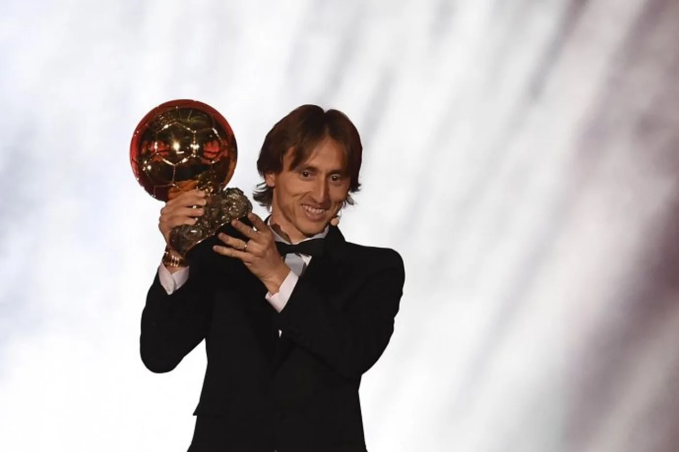 Luka Modric cortó una hegemonía de diez años entre Lionel Messi y Cristiano Ronaldo con el Balón de Oro.
