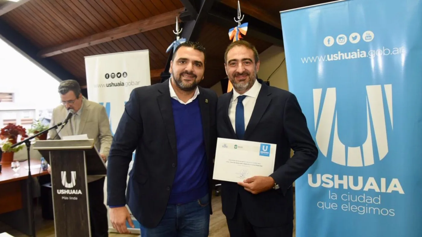 Se tomó juramento al secretario de la Sindicatura Municipal de Ushuaia