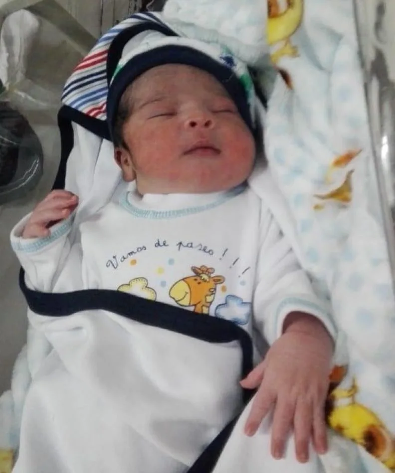 Uriel Edinson Ovelar, bebé número 80 de Casa Salud Tolhuin.