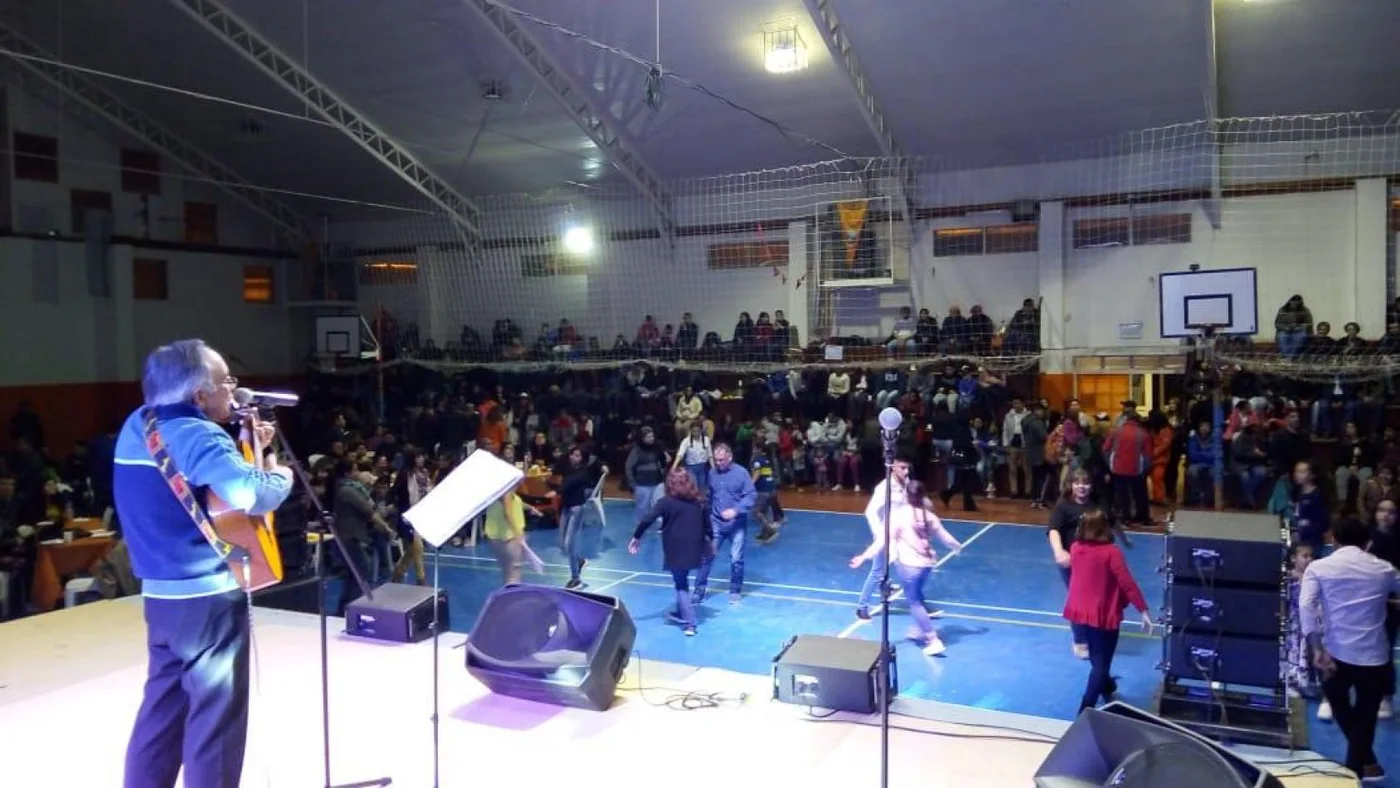 Peña Folklórica en la Margen Sur