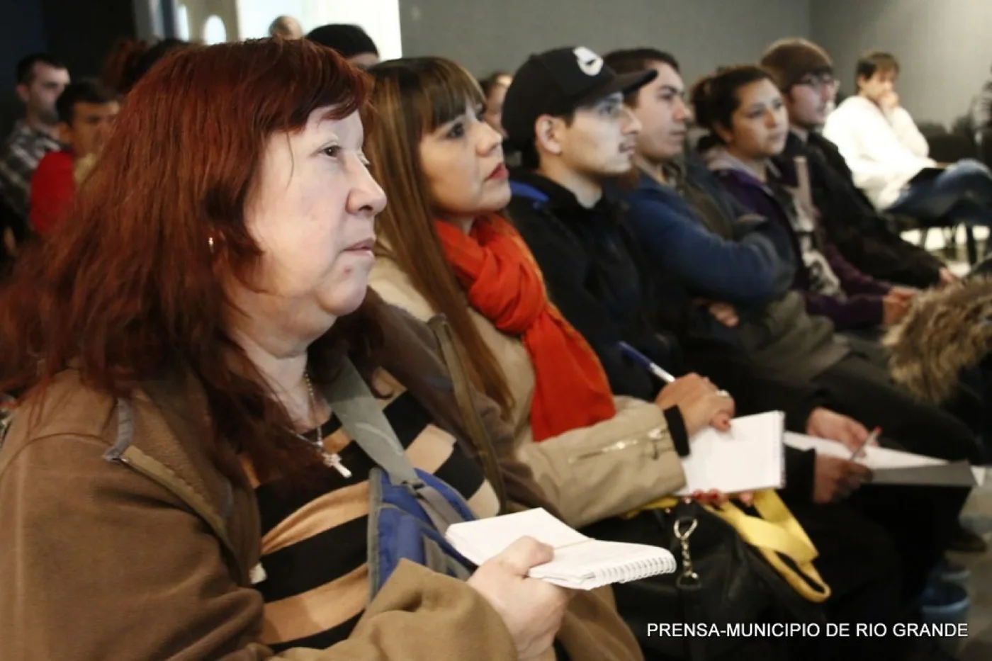 Bachilleratos Populares” y “Terminá la Secundaria”, destinados a vecinos a partir de los 17 años.