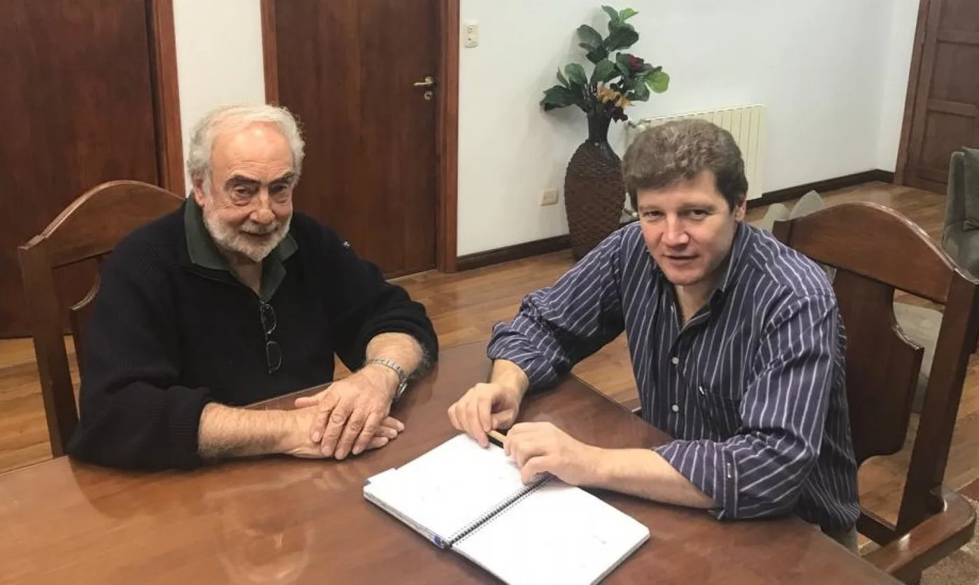El intendente de la ciudad, Prof. Gustavo Melella, se entrevistó con el abogado constitucionalista Dr. Eduardo Barcesat