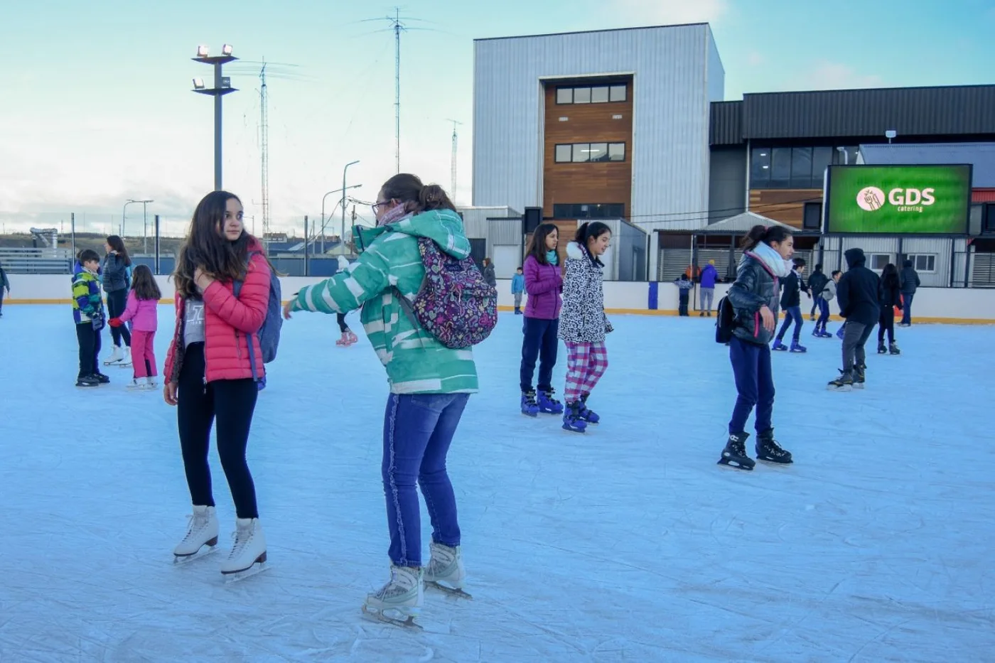 Pista de patinaje Carlos “Tachuela” Oyarzún