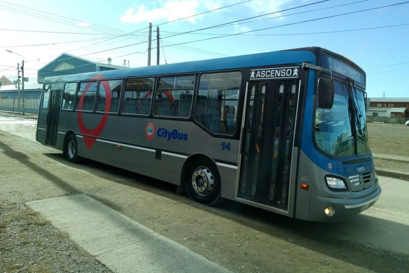 El sábado 25 de mayo no habrá  servicio de colectivos