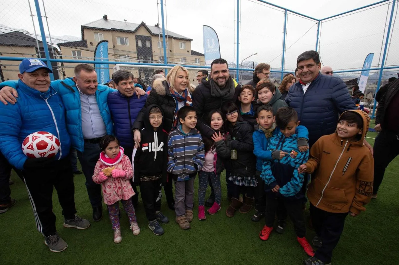 Nuevos playones deportivos en el barrio Río Pipo