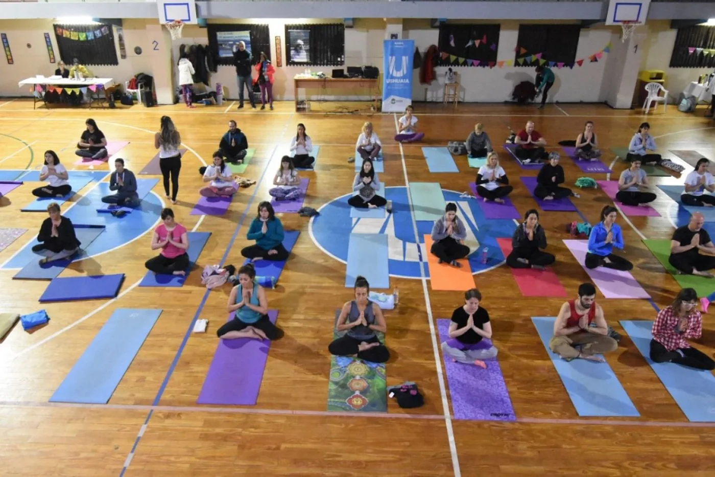 Jornada por el Día Internacional del Yoga